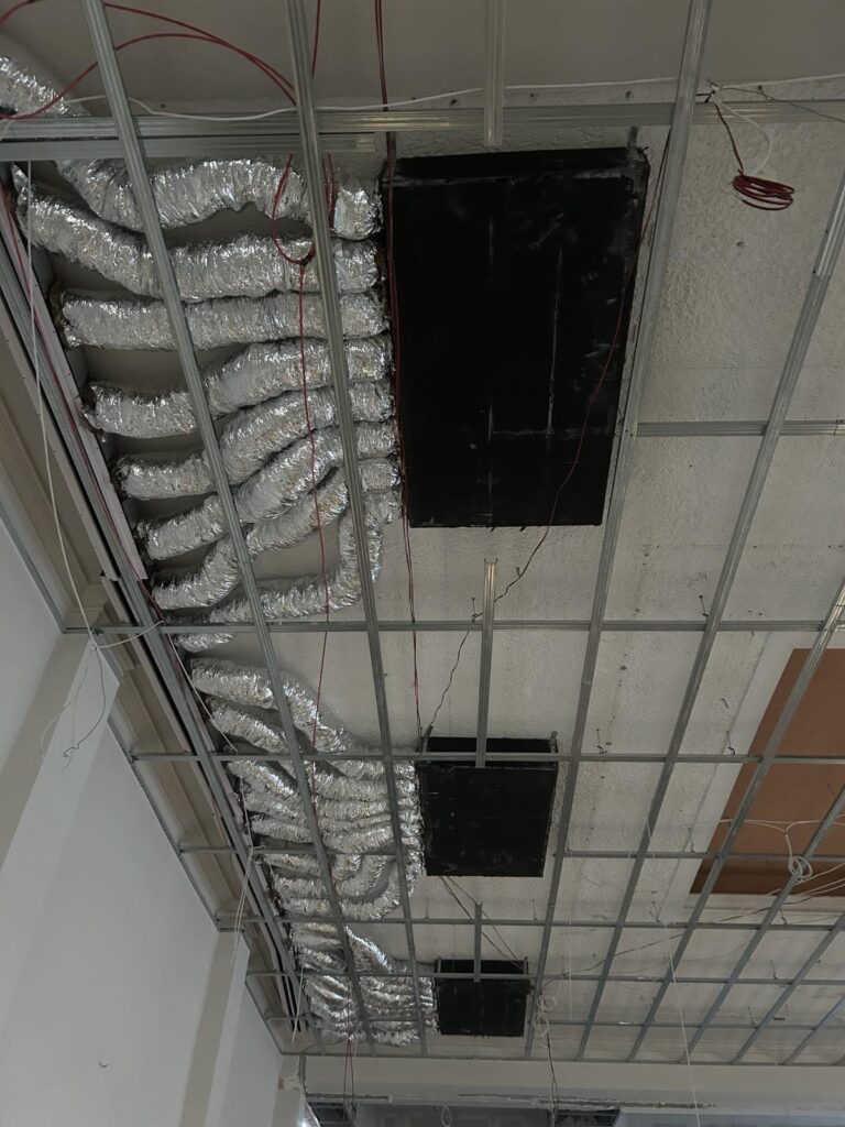 0-02-05-29ce2b60f9965cd1140badcb5188360ed87e520893ab8f3c3c43dbf78af859c1_eb2b3ad8841a2756